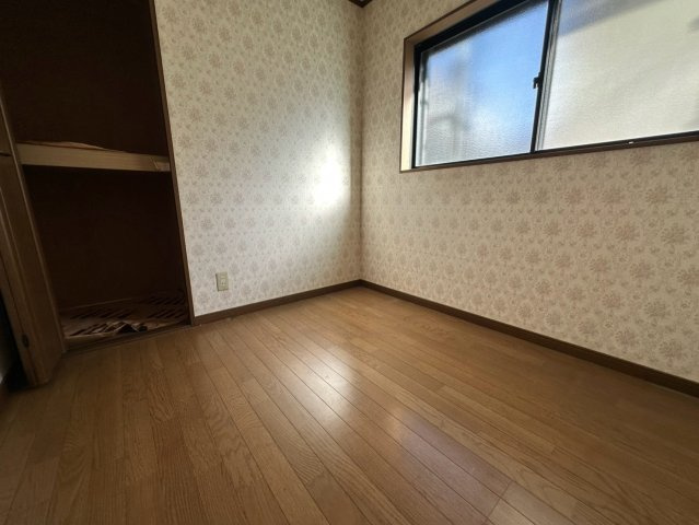 津之江町１丁目　戸建ての子供部屋