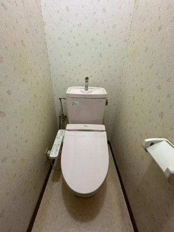 津之江町１丁目　戸建てのトイレ