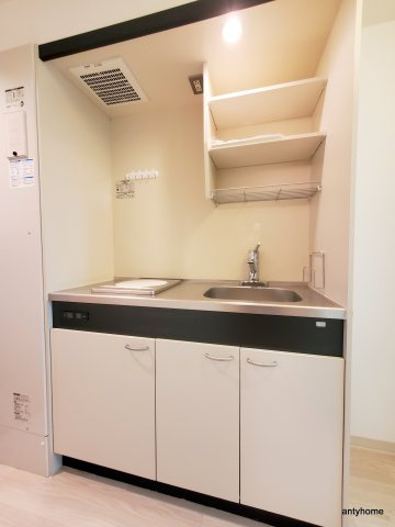 ウイニング・パラ江坂　仲介手数料無料のキッチン