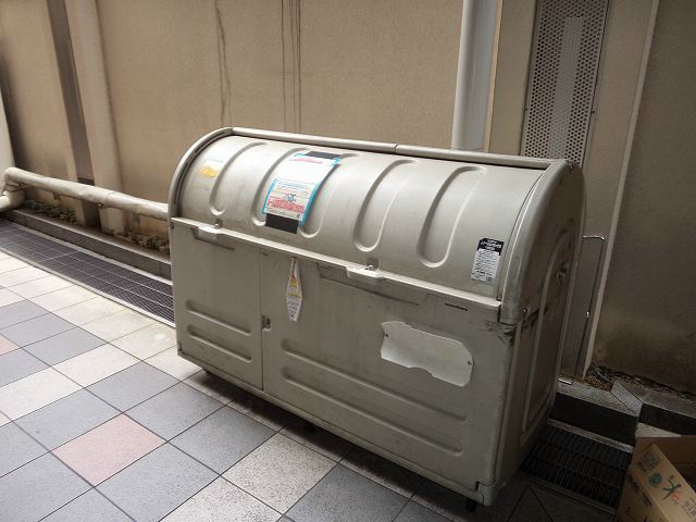敷地内ゴミ置き場♪ 