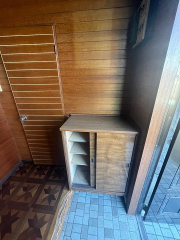 成増４丁目戸建の玄関
