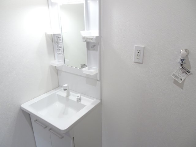 CARINの独立洗面台