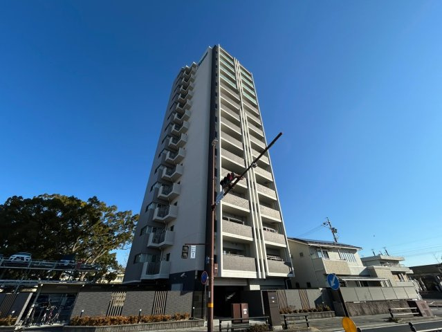 豊田市平芝町１丁目の賃貸マンションの外観