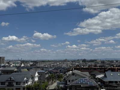 【展望】 | 門戸西町テラスハウス | 前面に高い建物がございませんので、開放感のある眺望が魅力です。