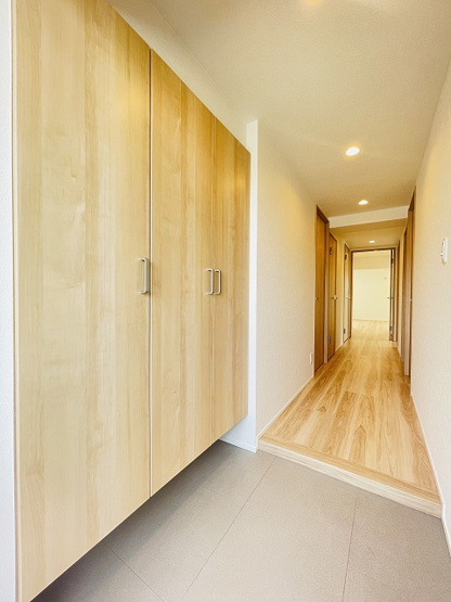 【玄関】 | スワンマンション空港南