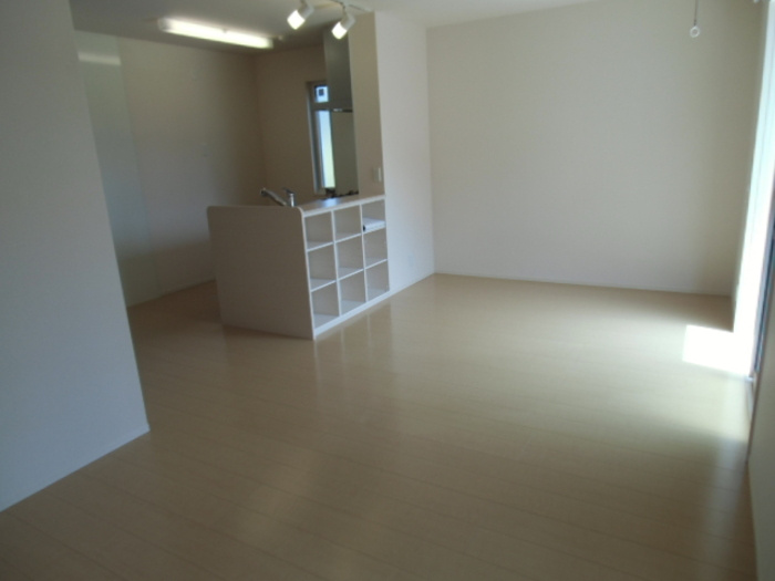 アルバの居間・リビング|リビング③