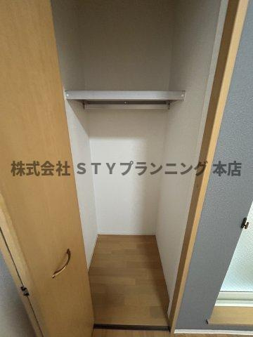 仲介手数料０円！エテルノの収納