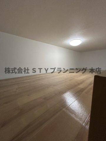 仲介手数料０円！エテルノの洋室