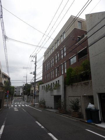 ルフォン南平台の外観