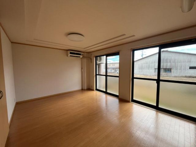 【居間・リビング】 | プリオール花 | リビング