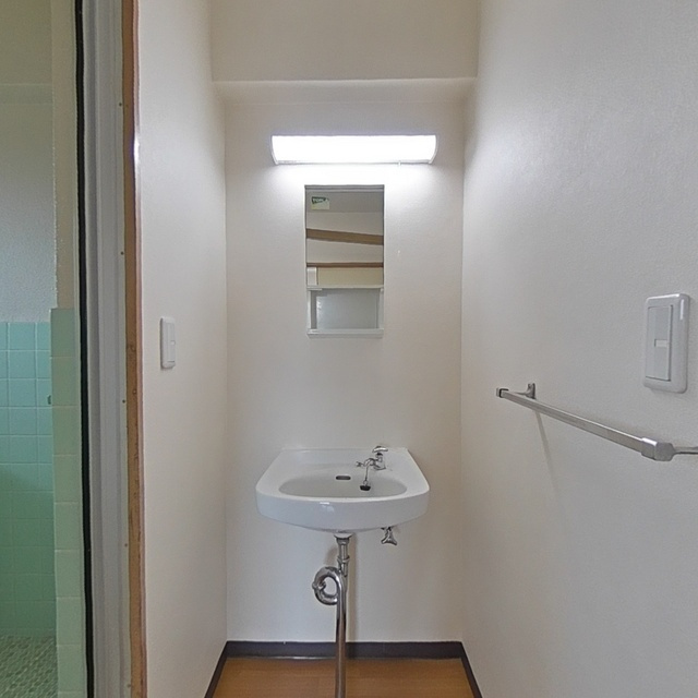 岐阜市福光東３丁目のアパートの洗面所