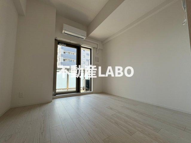 エスリード大阪フェリスの寝室