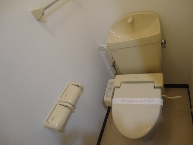 ピアノフォルテのトイレ