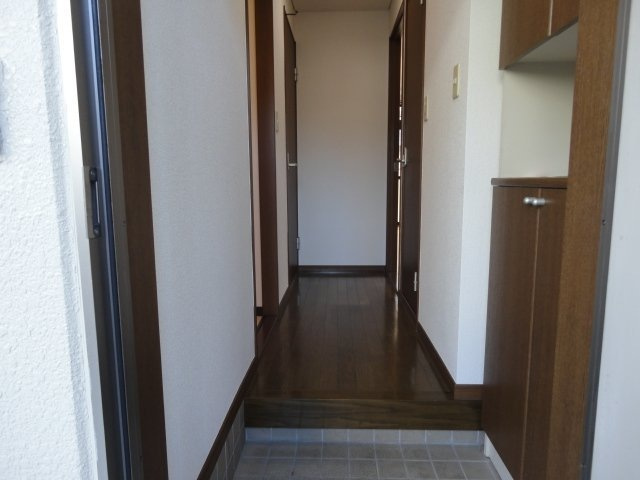 ピアノフォルテの玄関