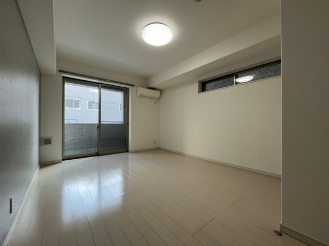 ヴィラ月見山の寝室