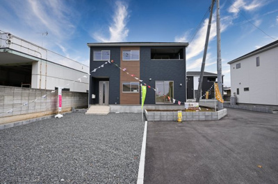 【外観】 | アーネストワン　大泉町古海 第10　4号棟 | ついに建物完成いたしました！ぜひ一度ご見学ください♪
