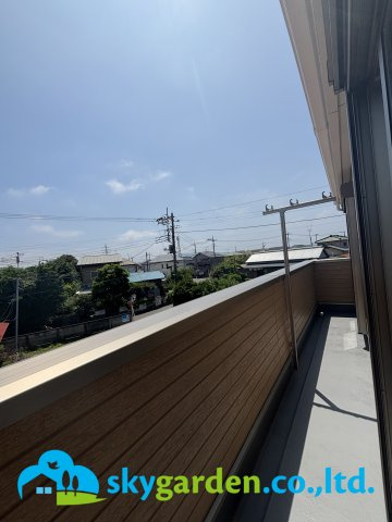 平塚市寺田縄第16　新築戸建　全3棟3号棟のバルコニー