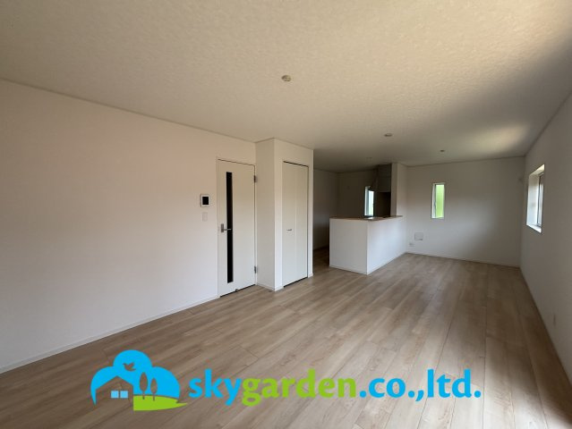 平塚市寺田縄第16　新築戸建　全3棟3号棟の居間・リビング