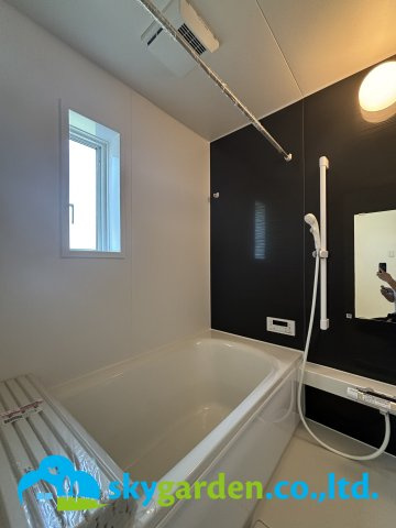 平塚市寺田縄第16　新築戸建　全3棟3号棟の浴室