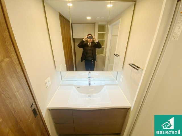 グランクラッセ上野芝向ケ丘のトイレ|広々とした落ち着けるトイレ！