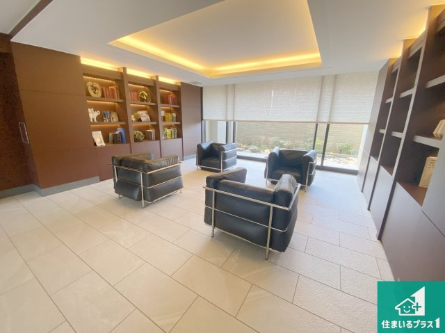 グランクラッセ上野芝向ケ丘のその他共用部分|エントランス【現地写真】