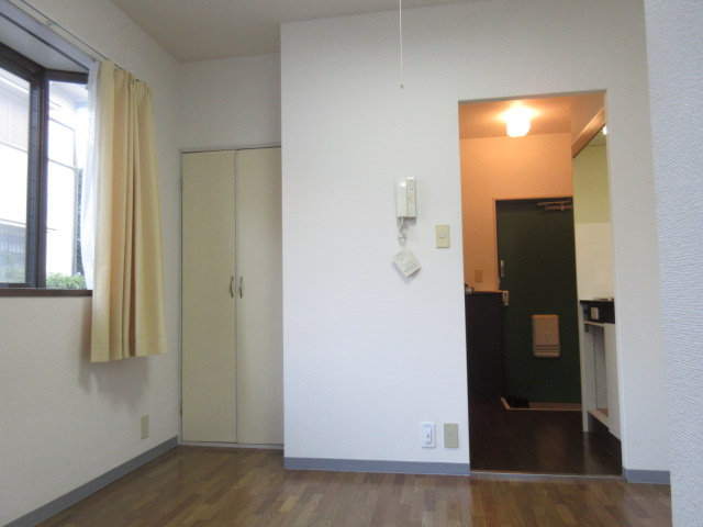 【洋室】 | ルミエール1号館