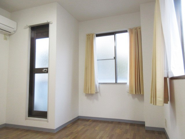 【洋室】 | ルミエール1号館