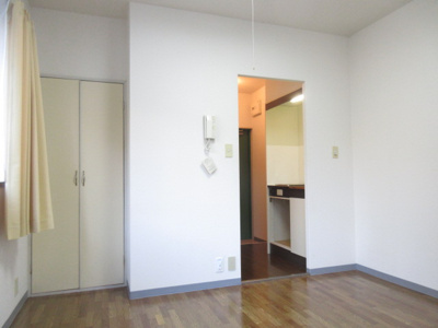 【洋室】 | ルミエール1号館