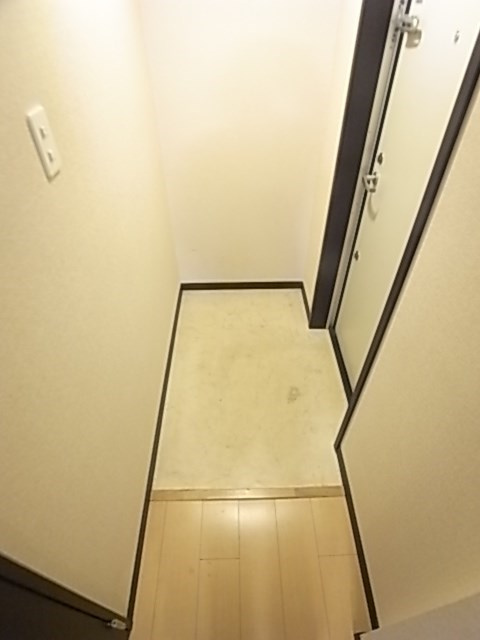 フジパレス尼崎西の玄関