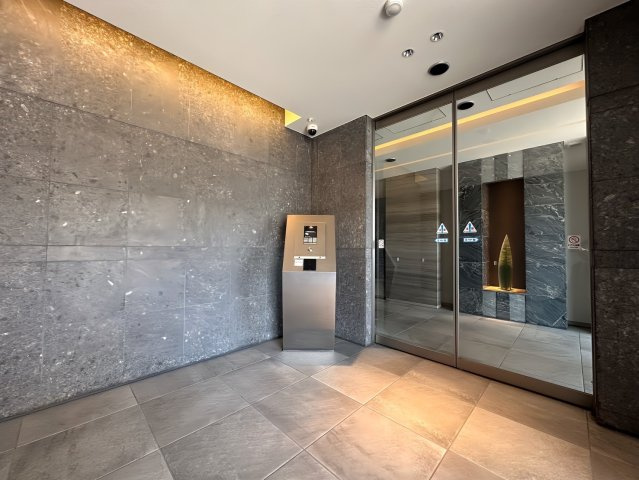 ライオンズ吹上公園のエントランス