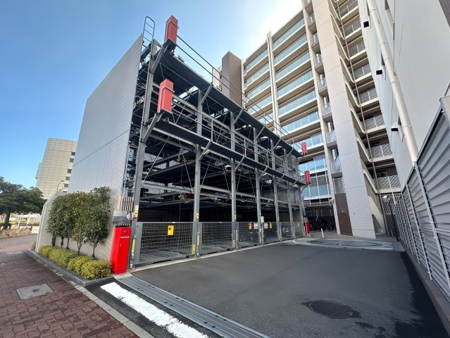 ライオンズ吹上公園の駐車場