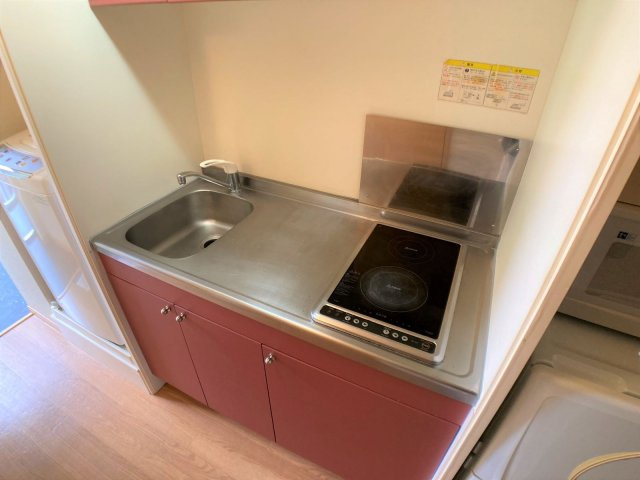 【キッチン】 | 設備・使用は号室により異なる為、現況を優先いたします。