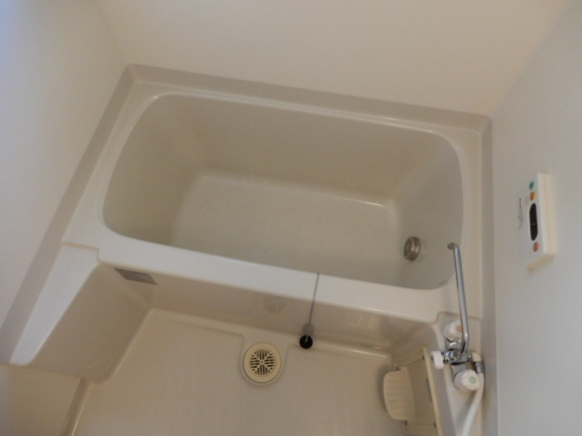 ガーデンヒルズ神戸西の浴室