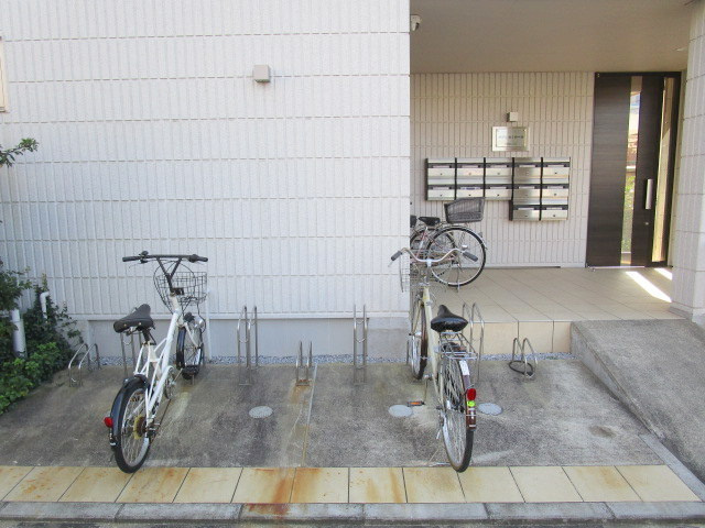 メゾンルミエールの駐車場|★駐輪場★