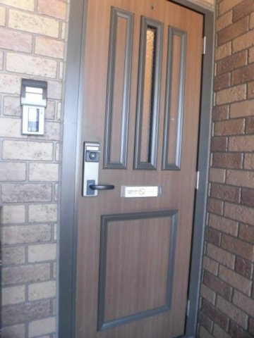 シャルマンコートC C棟の玄関|C211 玄関