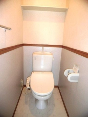 シャルマンコートC C棟|C211 温水洗浄暖房便座