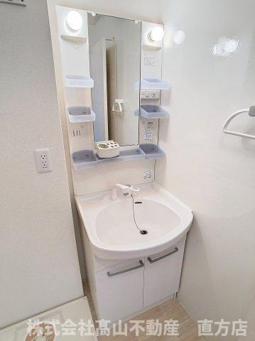 宮若市福丸のアパートの洗面所