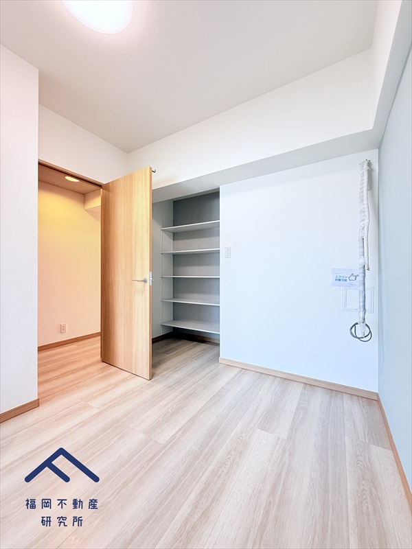 三愛シティライフ今宿駅Ⅱの洋室