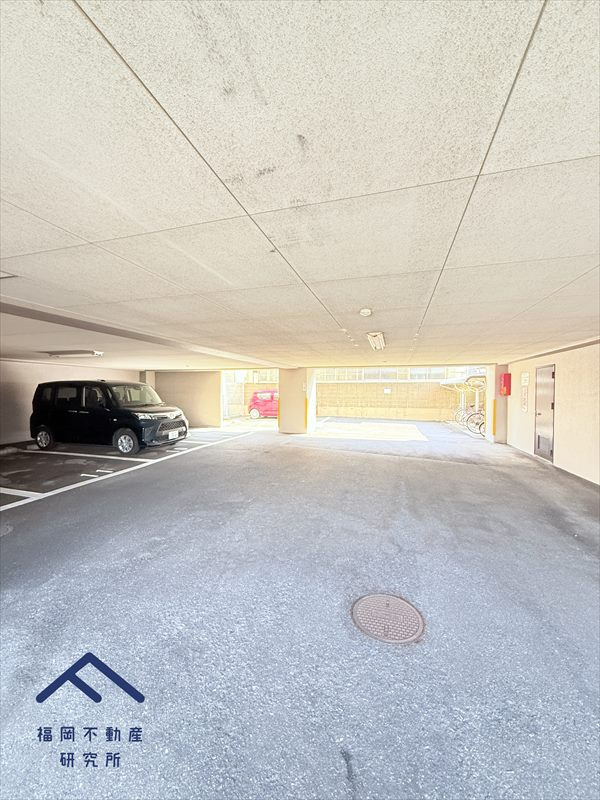 三愛シティライフ今宿駅Ⅱの駐車場