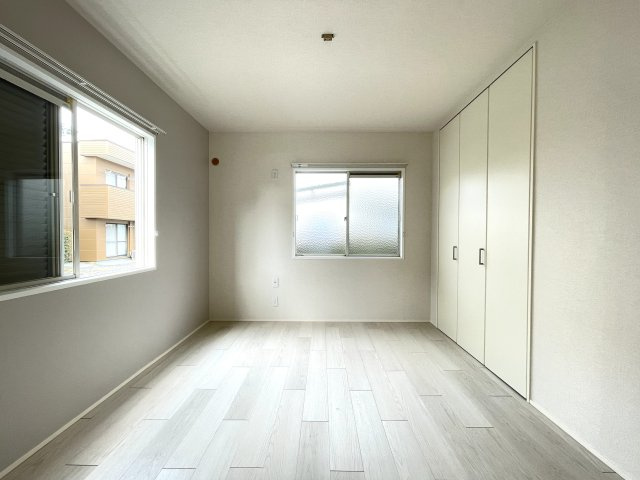 パークハイツ笠原Bの洋室
