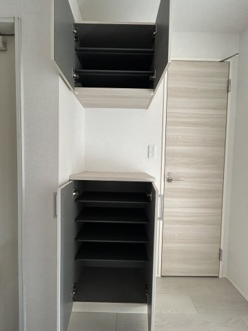 南埼玉郡宮代町笠原１丁目のアパートの収納