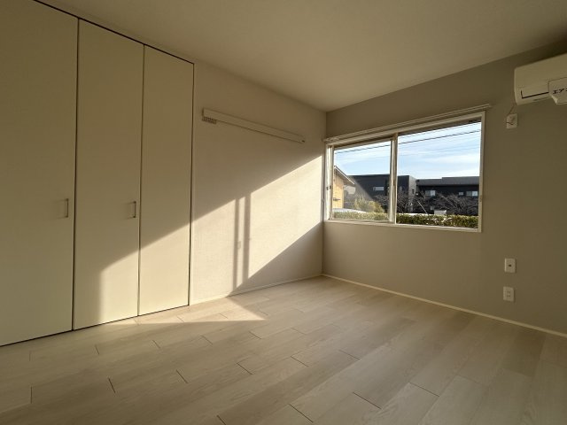 南埼玉郡宮代町笠原１丁目のアパートの洋室