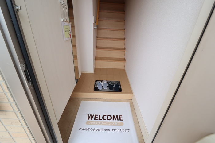 フォンテーヌ　Bの玄関