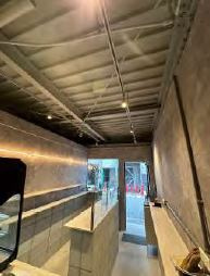 靭かねよこビルの内装