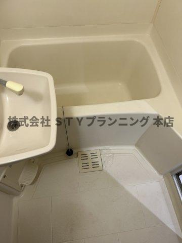 仲介手数料０円！セレーノふたばの浴室