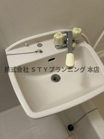 仲介手数料０円！セレーノふたばの洗面所