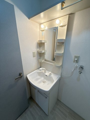 【独立洗面台】 | コーポ英　Ｃ棟