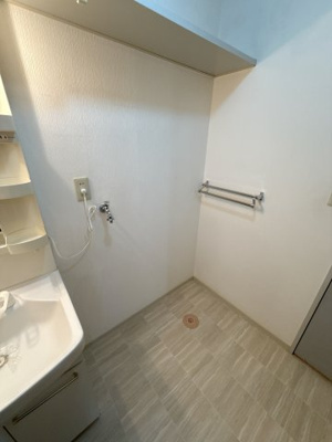 【設備】 | コーポ英　Ｃ棟 | 洗濯機置き場