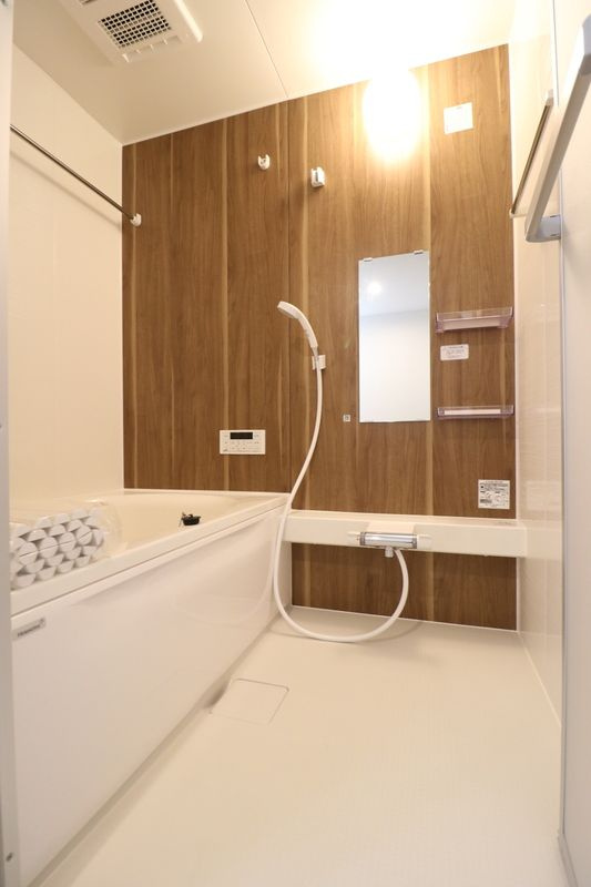 アシスト 久留米西町の浴室|追い焚き・浴室乾燥機付きのお風呂です♪