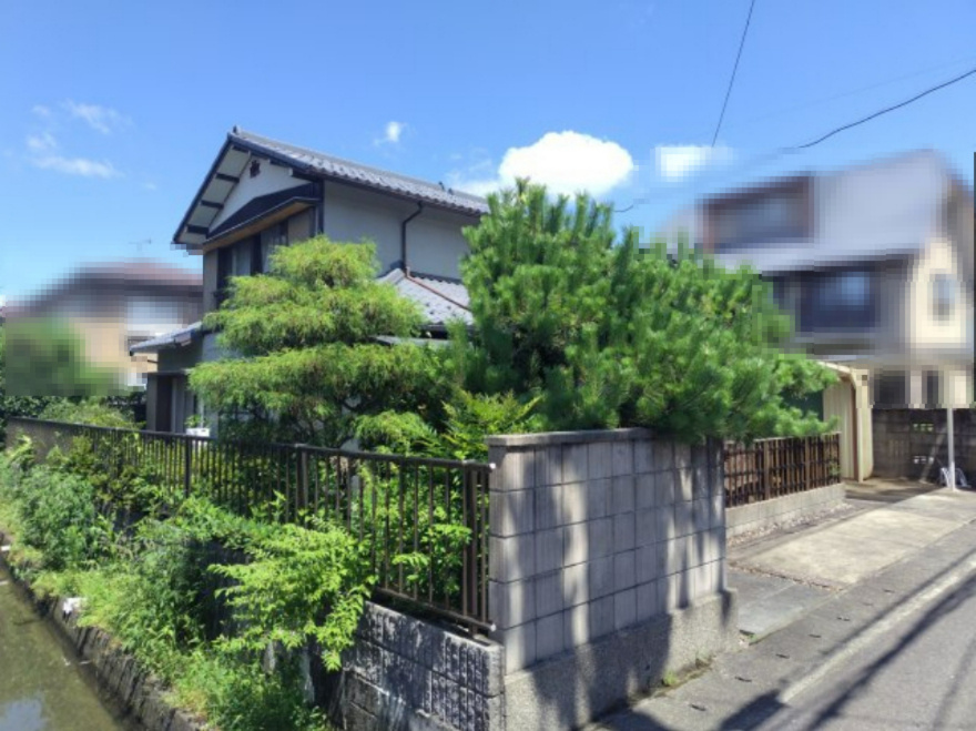 ６２７８１　岐阜市岩崎中古戸建ての外観